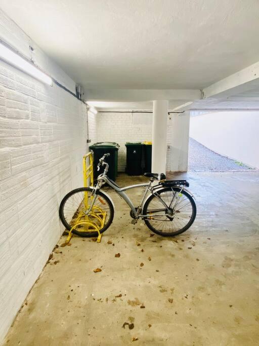 Ferienwohnung The Sunny ¤ Terrasse ¤ Proche Centre ¤ Parking ¤ Wifi Amiens Exterior foto